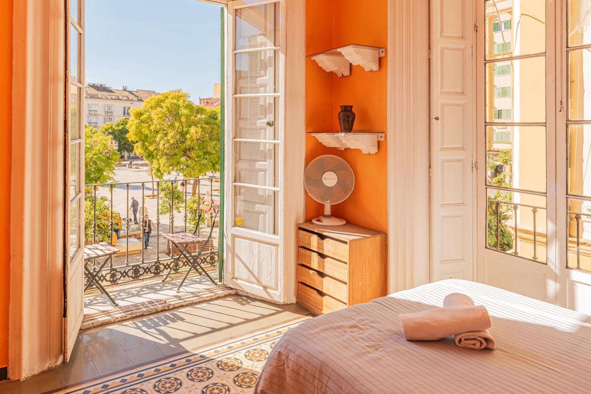 Accommodatie bij particulieren Private In Historic Building On The Square