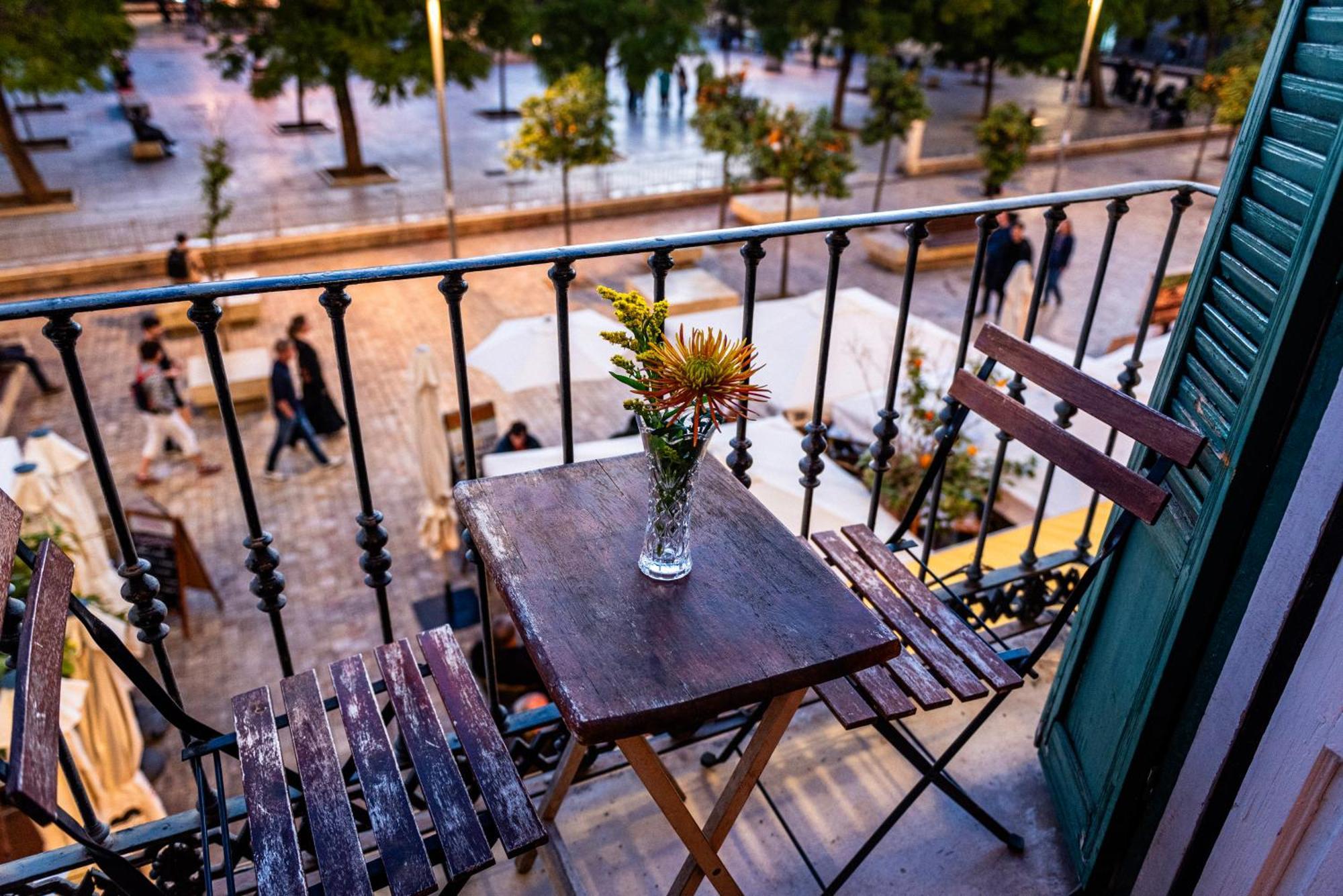 Accommodatie bij particulieren Private In Historic Building On The Square *